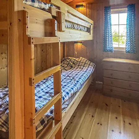 3 Bedroom Awesome In Feriehus Sjusjoen